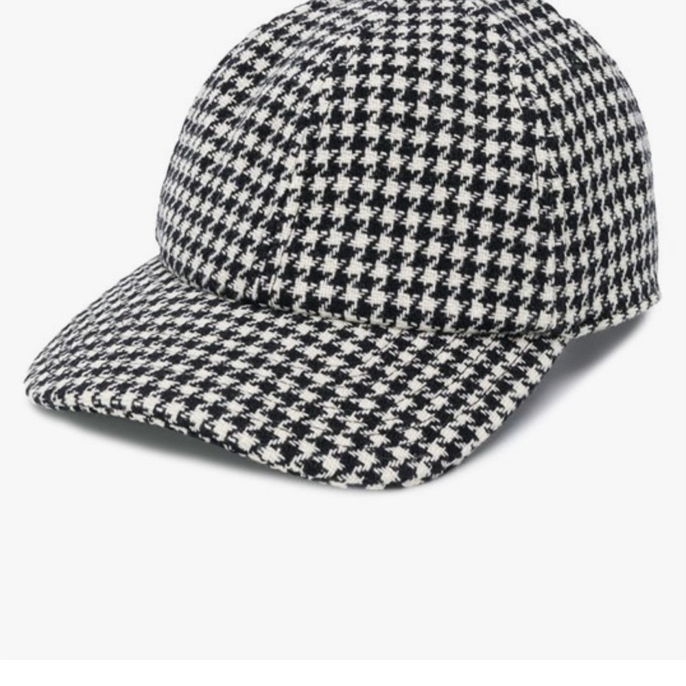 Sandro Houndstooth Black and White Cap never worn